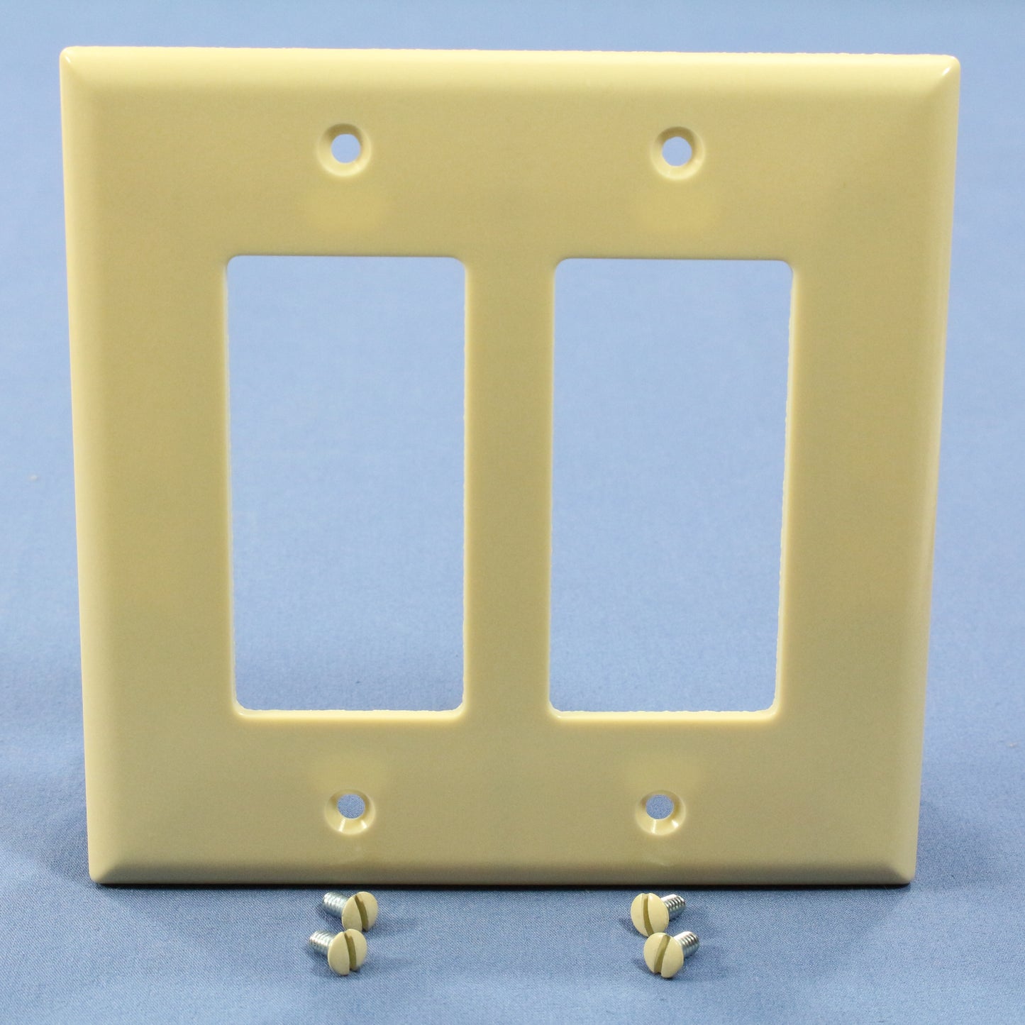 Cooper 2052V Ivory 2-Gang Decorator GFCI Plastic Mid-Size Wallplate Cover 25pcs