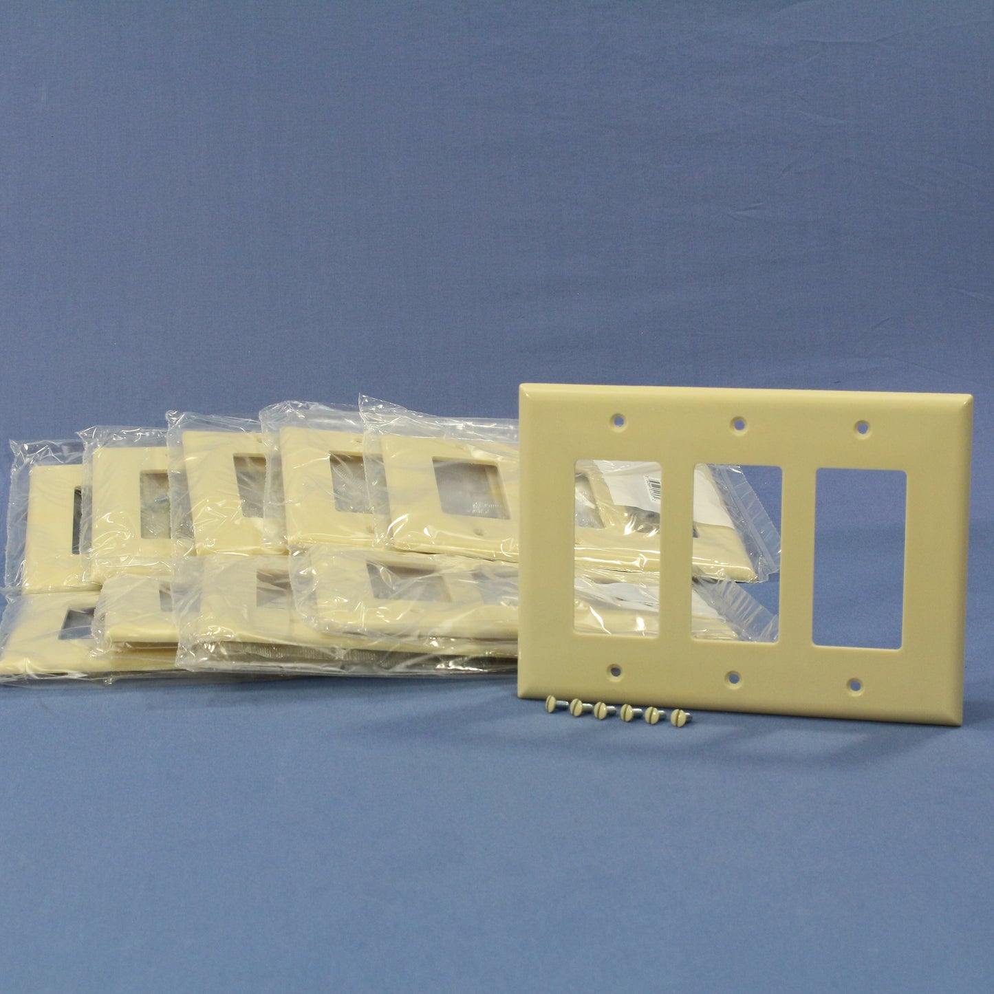 Cooper 2063V Ivory 3-Gang Decorator GFCI Switch Mid-Size Thermoset Cover 10pcs