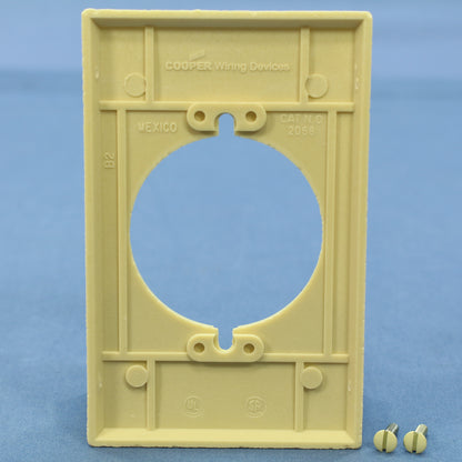Cooper 2068V Ivory 1-Gang Range Cover Dryer 2.156 Receptacle Thermoset Wallplate