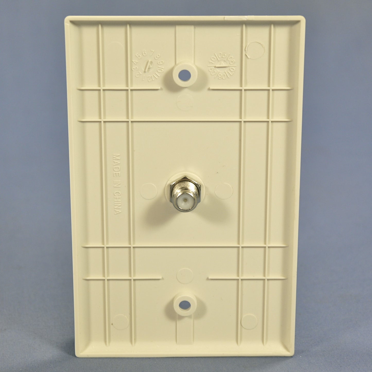 Cooper 2072LA Light Almond 1-Gang Midsize Coaxial Jack Thermoset Wallplate Cover