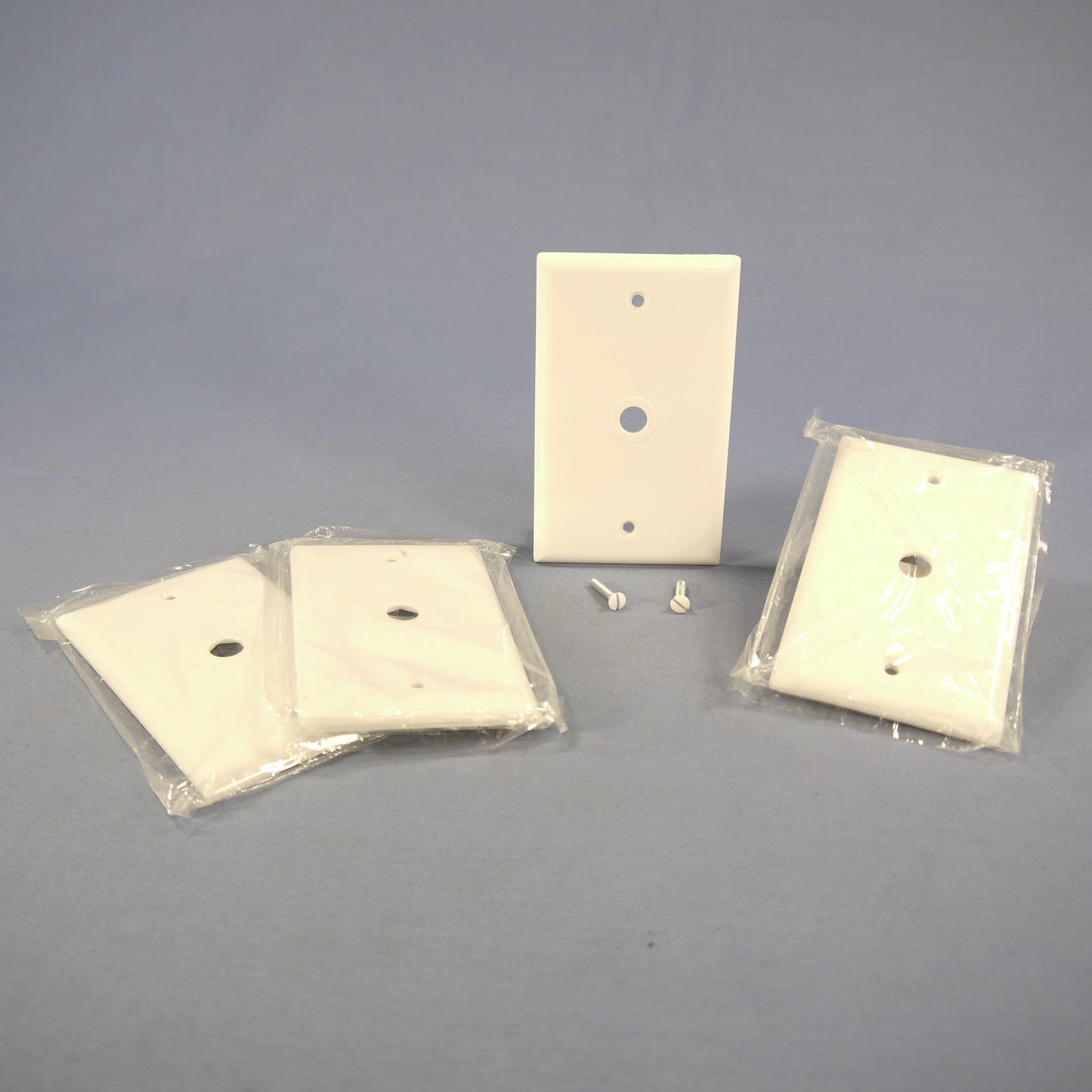 Cooper 2128W White 1-Gang Phone .375" Coax Cable Thermoset Wallplates Cover 4pcs