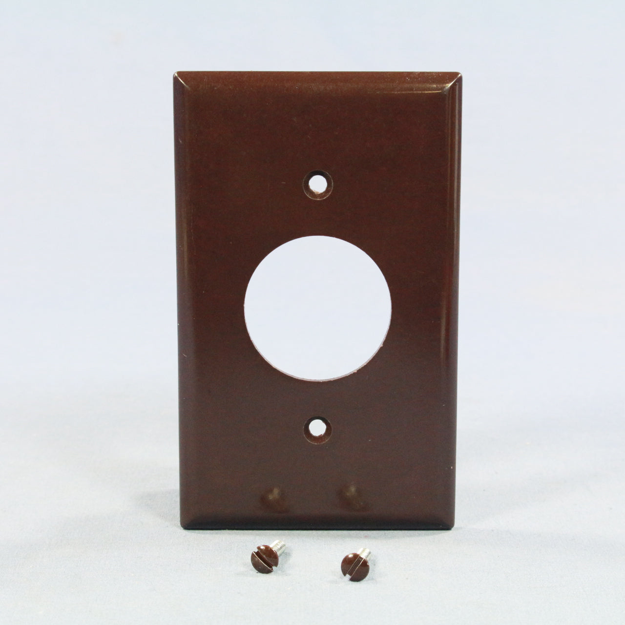 Cooper 2131B Brown 1-Gang 1.406" Receptacle Single Outlet Thermoset Wallplate