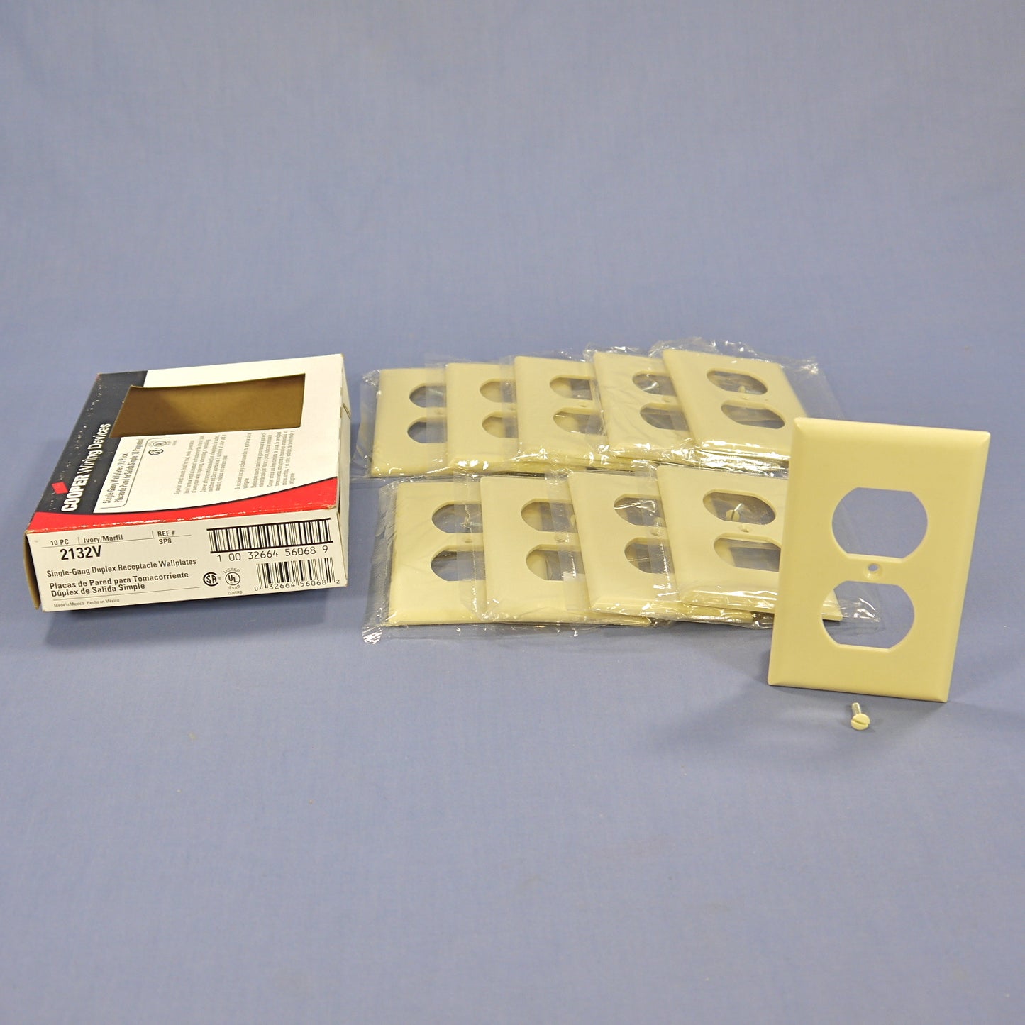 Cooper 2132V Ivory 1-Gang Outlet Duplex Receptacle Thermoset Wallplates 10pcs