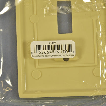 Cooper 2134V Ivory 1-Gang Toggle Switch Thermoset Wallplate Cover Standard Size