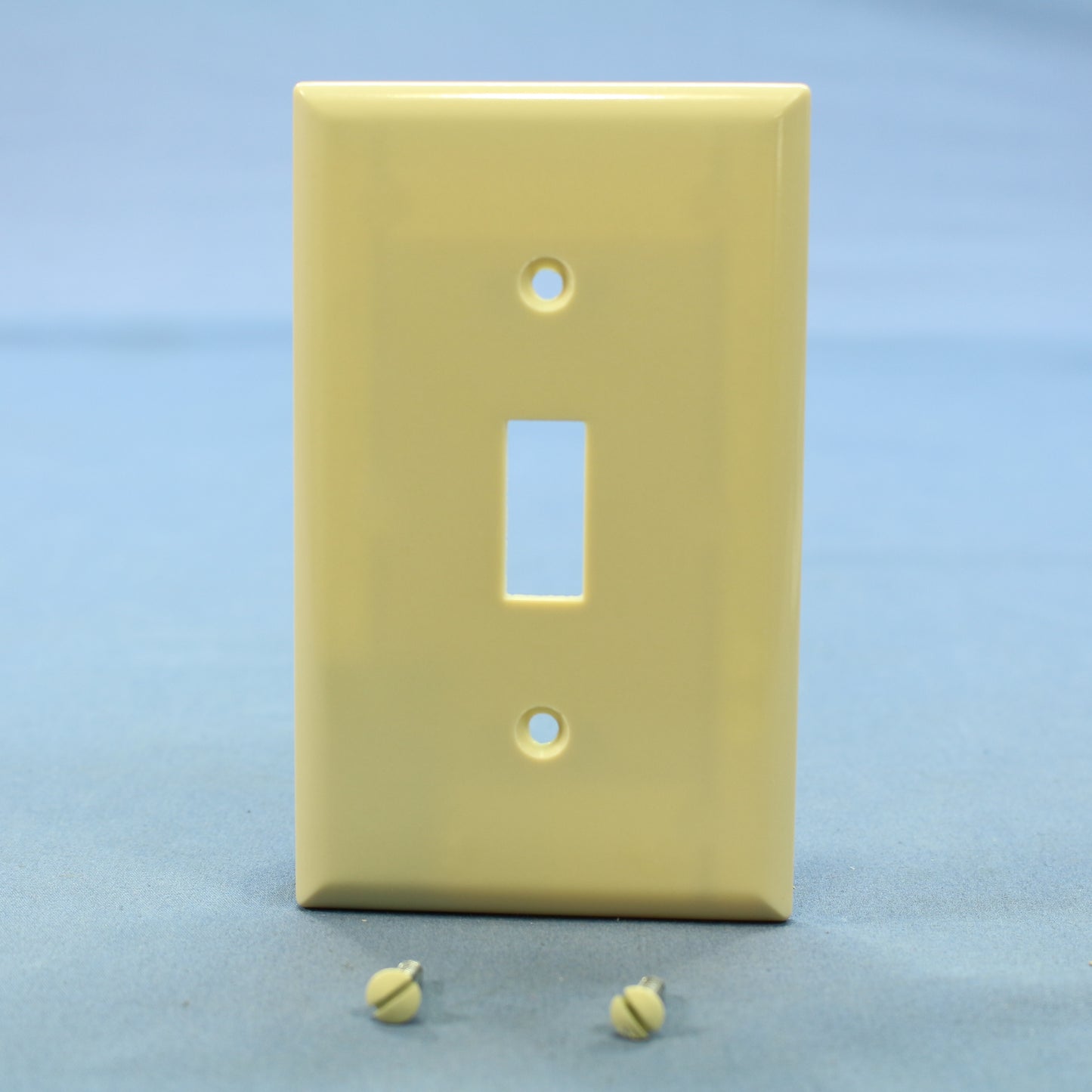 Cooper 2134V Ivory 1-Gang Toggle Switch Thermoset Wallplates Plastic Cover 5pcs