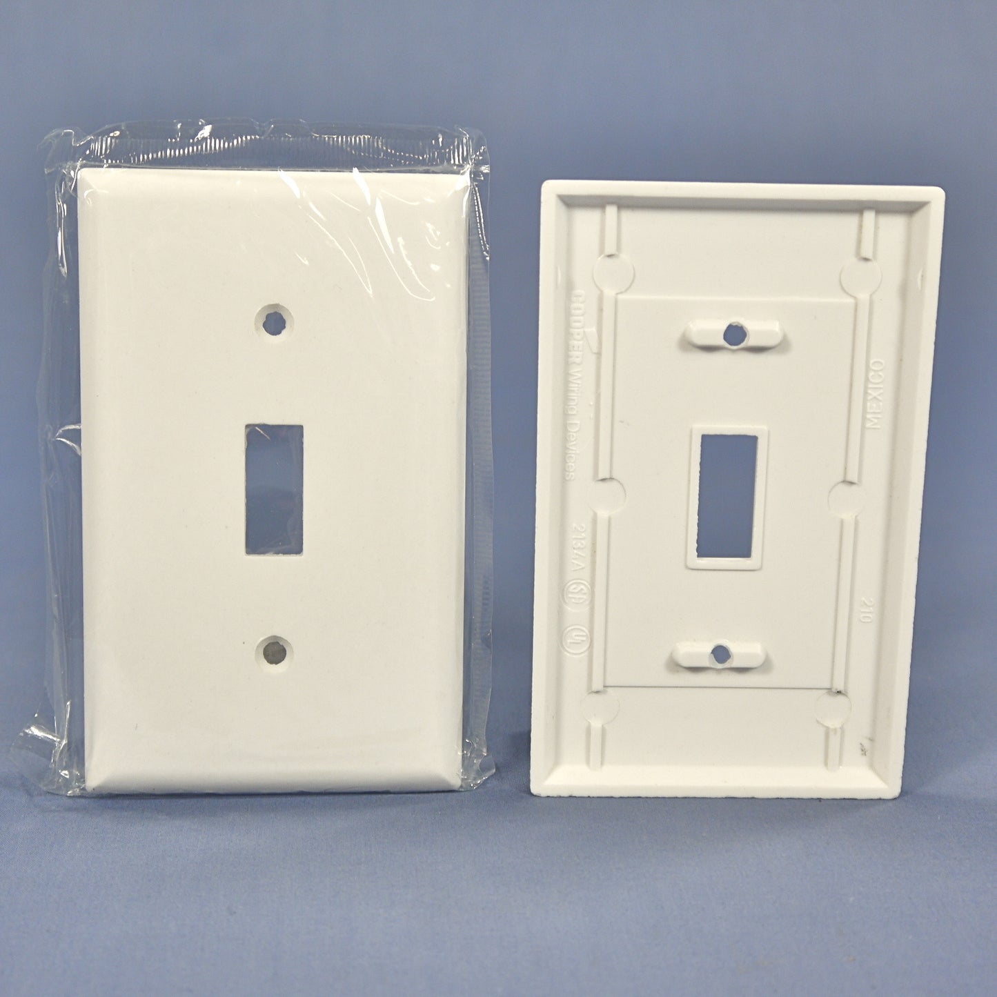 Cooper 2134W White 1-Gang Toggle Switch Thermoset Wallplates Plastic Cover 5pcs