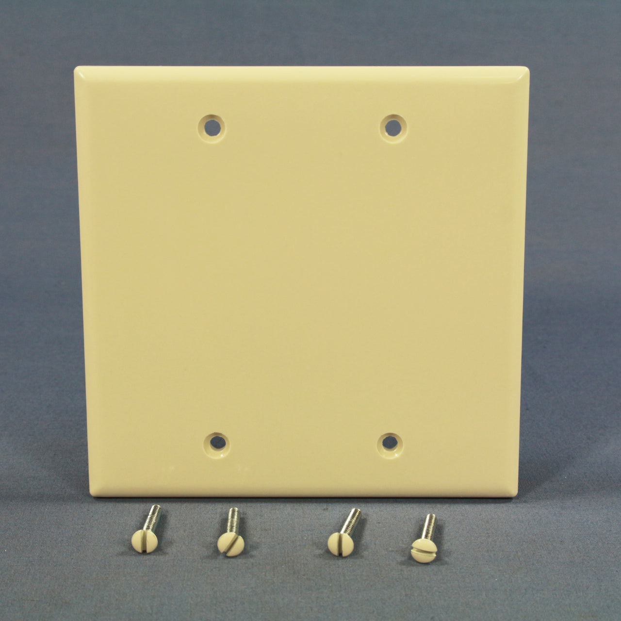 Cooper 2137LA Lt Almond 2-Gang Blank Cover Thermoset Wallplates Box Mount 10pcs