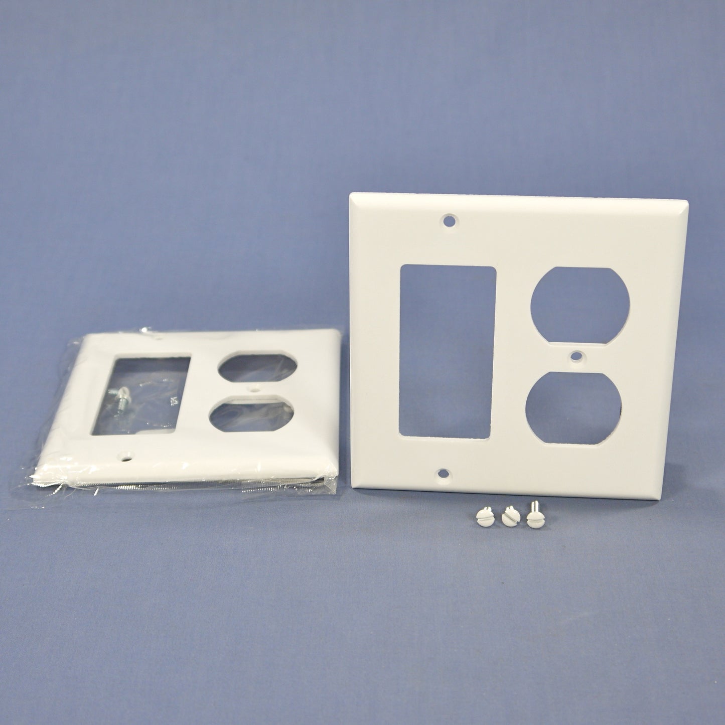 Cooper 2157W White 2-Gang Decorator GFCI Duplex Outlet Thermoset Covers 2-pack