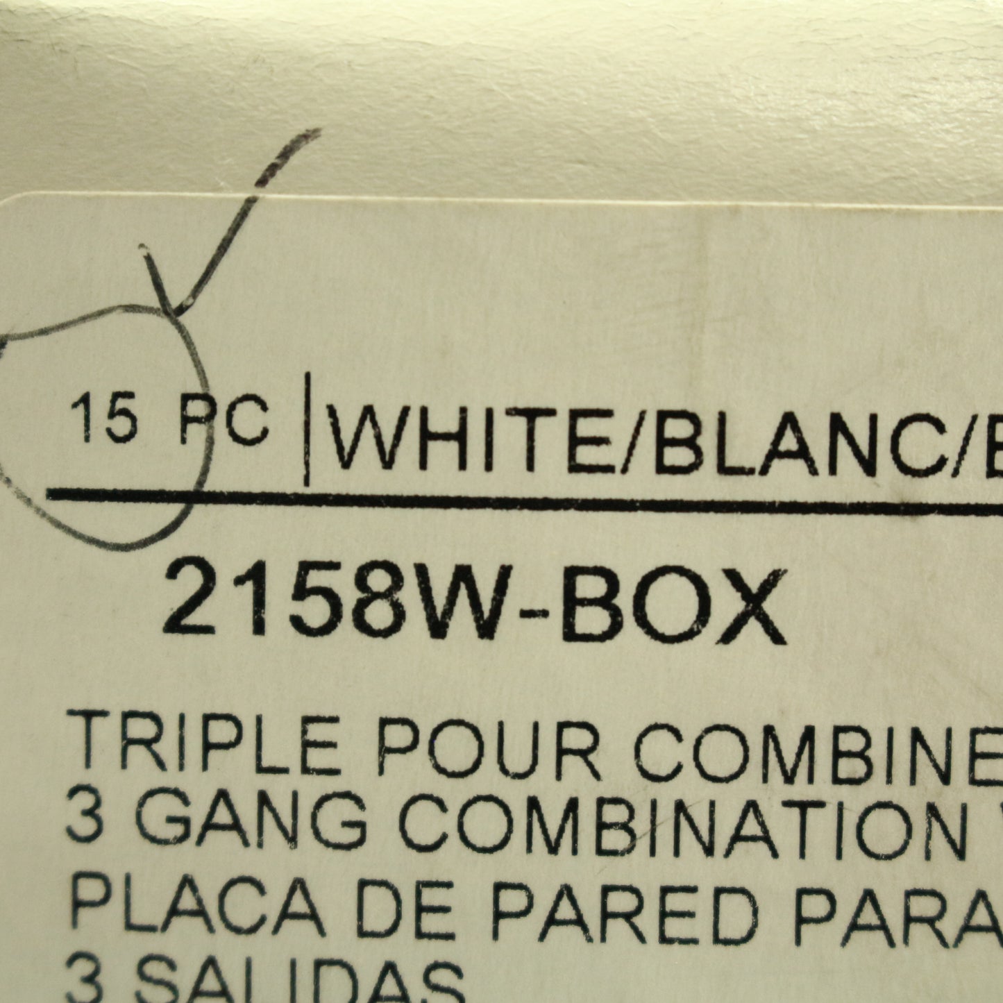 Cooper 2158W White 3-Gang Toggle Switch Duplex Receptacle Thermoset Covers 15pcs