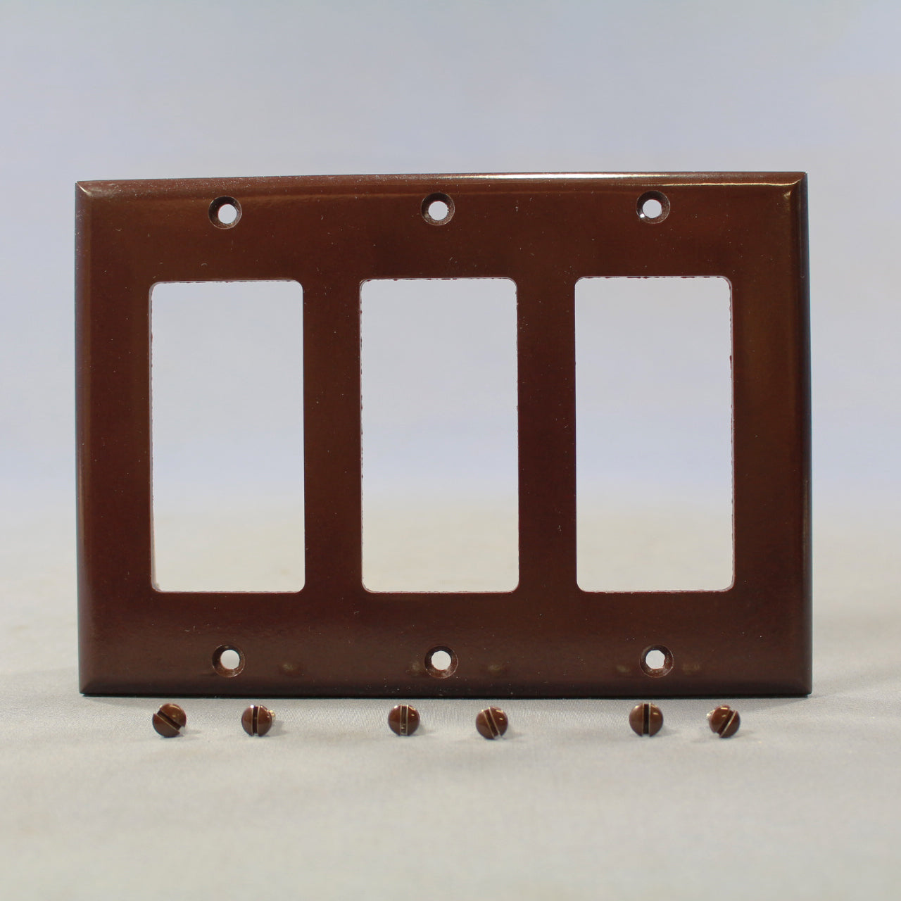 Cooper 2163B Brown 3-Gang Standard Decorator Thermoset Wallplate GFCI GFI Cover