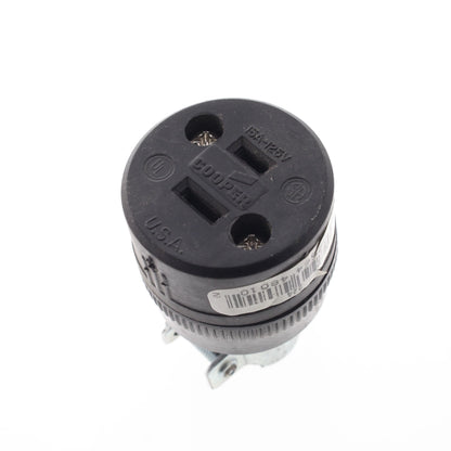 Cooper 224 Black Thermoplastic Straight Blade 1-15R 15A Rubber Bulk Connector