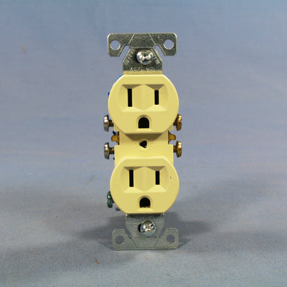 Cooper 270V Ivory Residential Grade Duplex Outlet Nema 5-15R 15A Receptacle