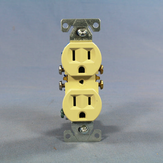 Cooper 270V Ivory Residential Grade Duplex Outlet Nema 5-15R 15A Receptacle