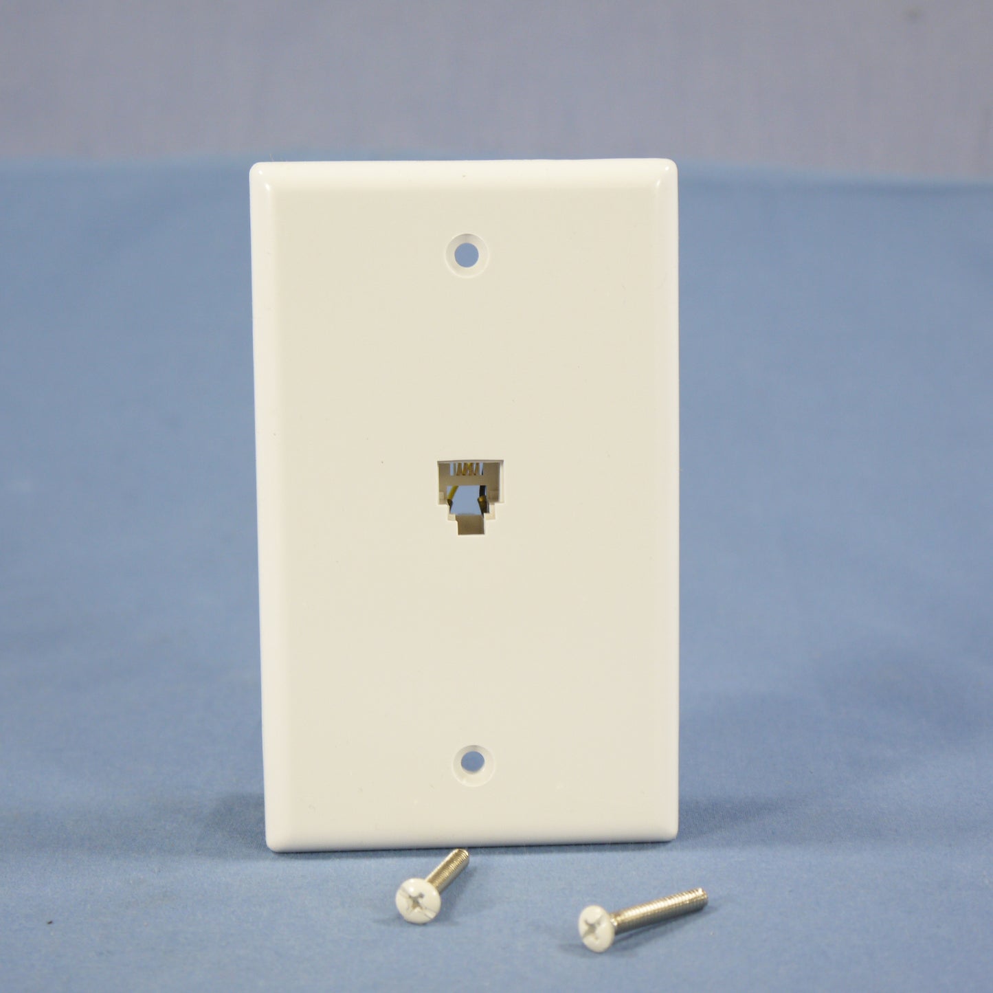 Cooper 3532-4W White 1-Gang Telephone Jack Wall Plate 4-Conductor Flush Mount
