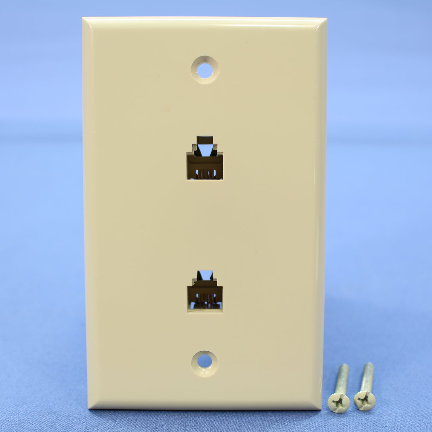 Cooper 3546-4V Ivory 1-Gang Type 625B4 4-Conductor Telephone Jack Flush Cover
