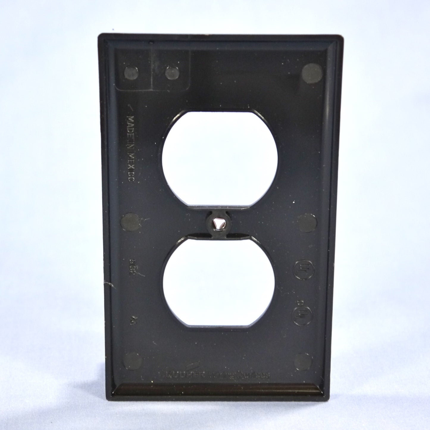Cooper 5132BK Black 1-Gang Duplex Outlet Unbreakable Nylon Standard Wallplate