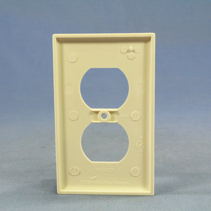 Cooper 5132LA Light Almond 1-Gang Receptacle Nylon Wallplate Duplex Outlet Cover