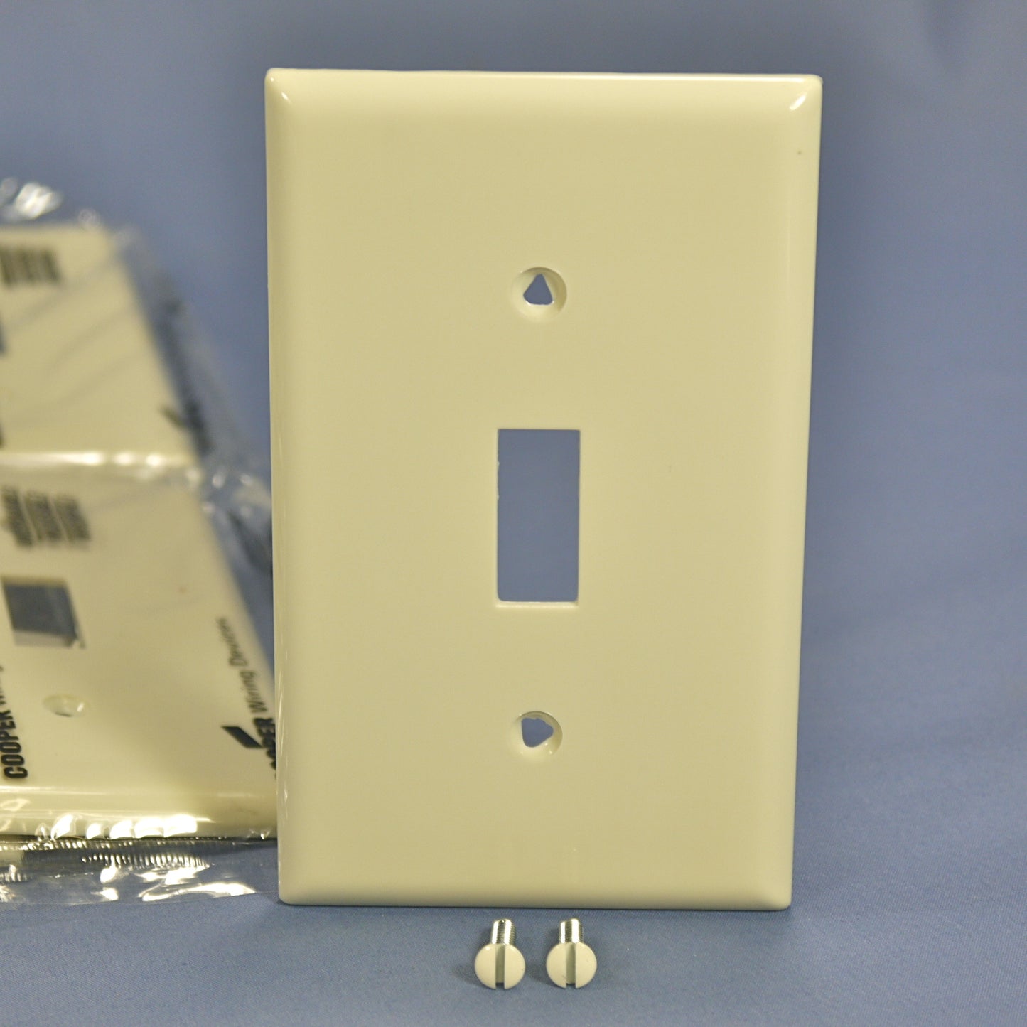 Cooper 5134LA Light Almond 1-Gang Toggle Switch Cover Nylon Wallplates 15-Pack