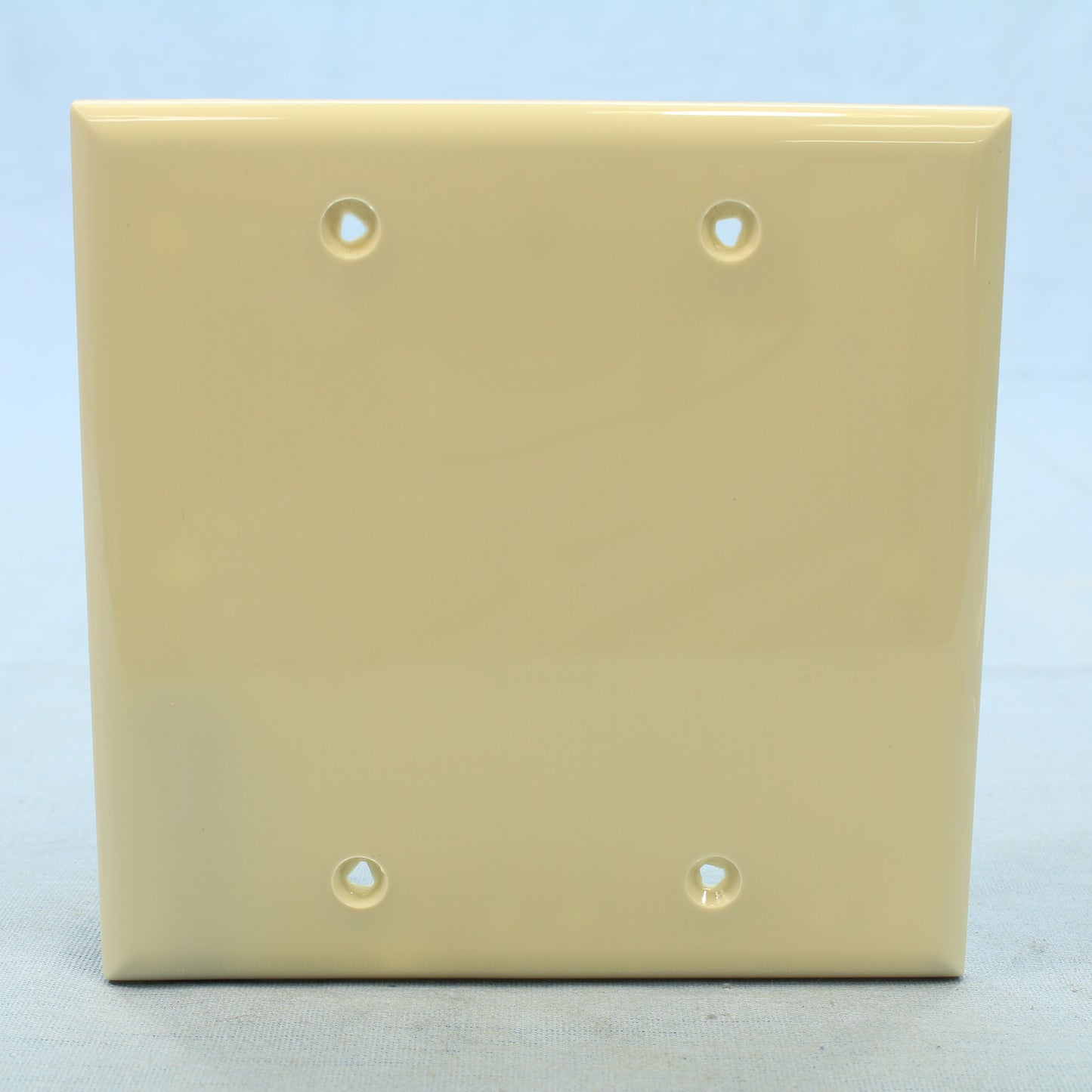 Cooper 5137LA Light Almond 2-Gang Blank Box Mount Standard Nylon Wallplate Cover