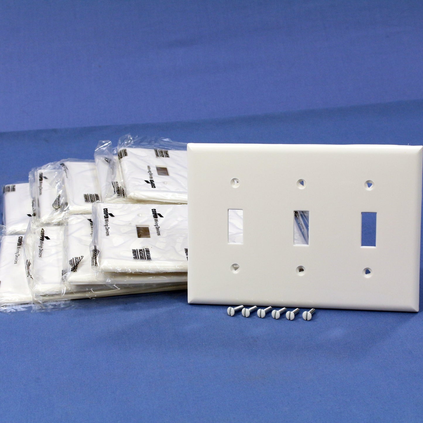 Cooper 5141W White 3-Gang Toggle Switch Cover Unbreakable Nylon Wallplates 10pcs