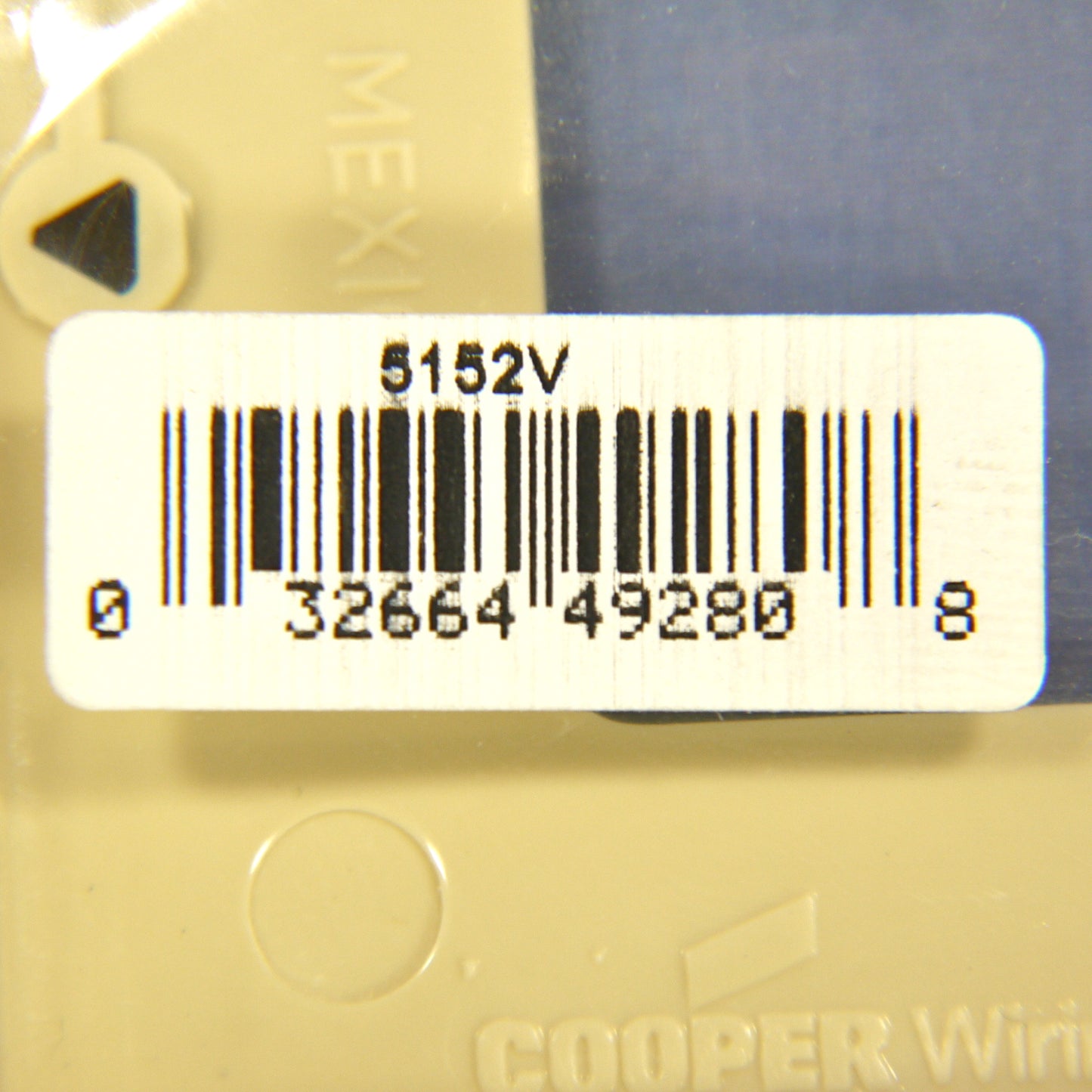 Cooper 5152V Ivory 2-Gang Decorator Unbreakable Nylon Wallplate GFCI GFI Cover