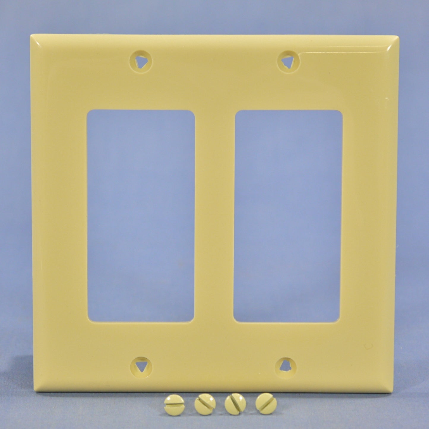 Cooper 5152V Ivory 2-Gang Decorator Unbreakable Nylon Wallplate GFCI GFI Cover