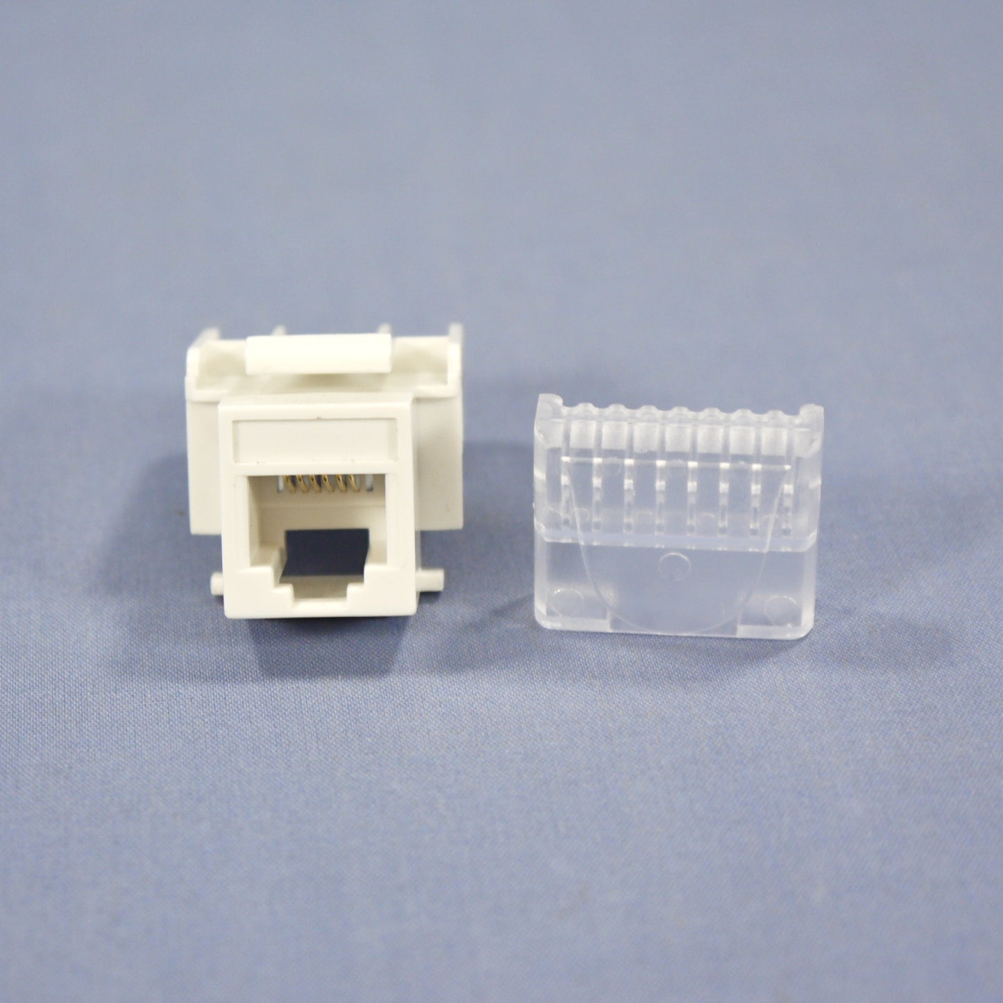 Cooper 5511-3EW White Cat3e Snap-In 110 Style 6Wire USOC Modular Phone/Data Jack