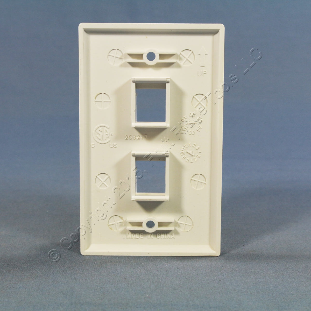 Cooper 5520-5EW White 1-Gang Flush Mount Modular 2-Port Thermoplastic Wallplate