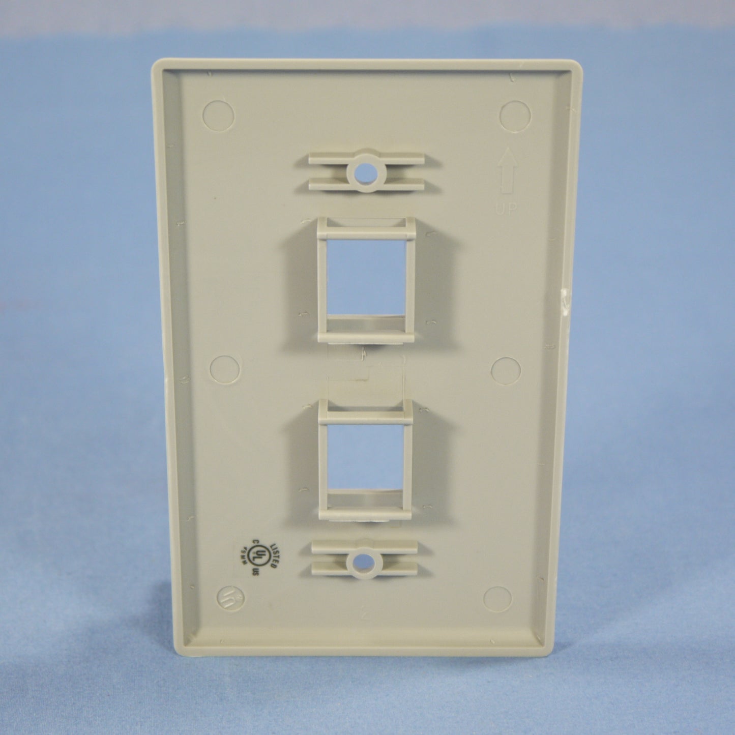 Cooper 5520GY-MSP Gray 1-Gang Mid-Size 2-Port Thermoplastic Nylon Wallplate