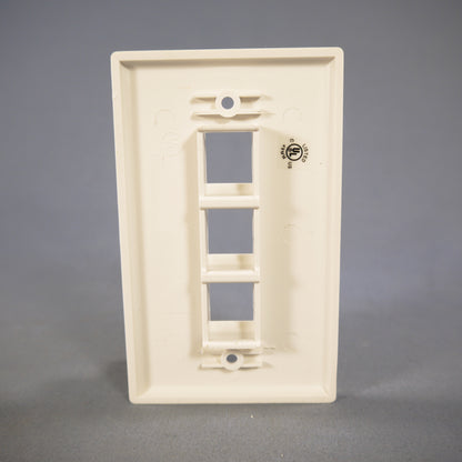 Cooper 5530-5EW White 1-Gang Modular 3-Port Nylon Wallplate Cover Flush Mount