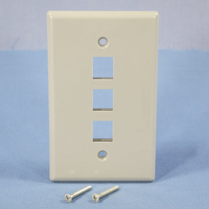Cooper 5530GY-MSP Gray 1-Gang 3-Port Nylon Wallplate Mid-Size Flush Mount Cover