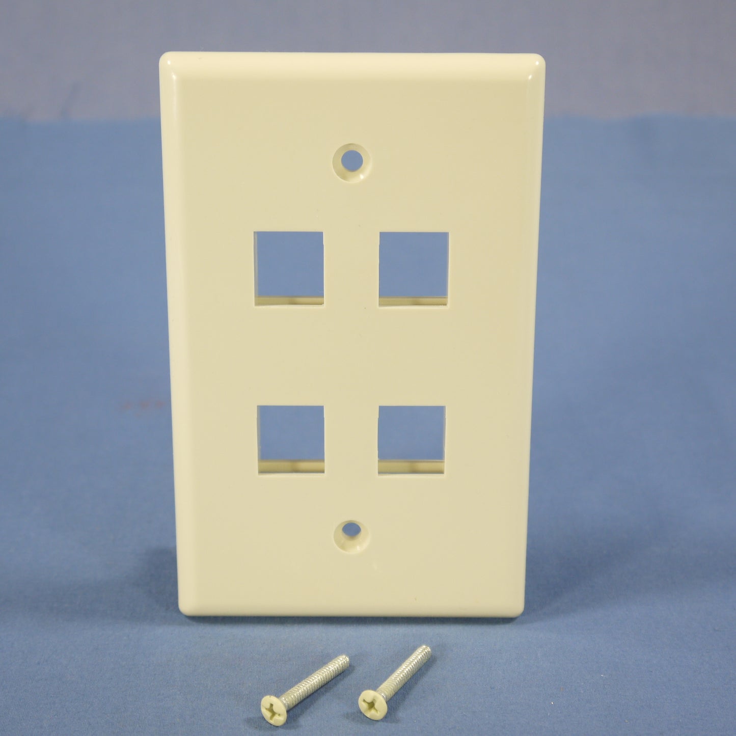 Cooper 5540A-MSP Almond 1-Gang Modular Midsize 4-Port Nylon Wallplate Cover 25pc