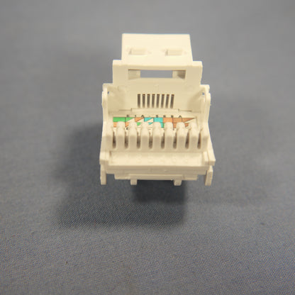 Cooper White Cat5e Snap-In Modular Data Jack 110 Style 8-Position RJ45 5546-5EW