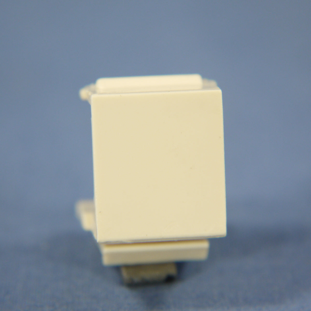 Cooper 5550-5EA Almond Network Modular Cover Blank 1-Port Filler Insert
