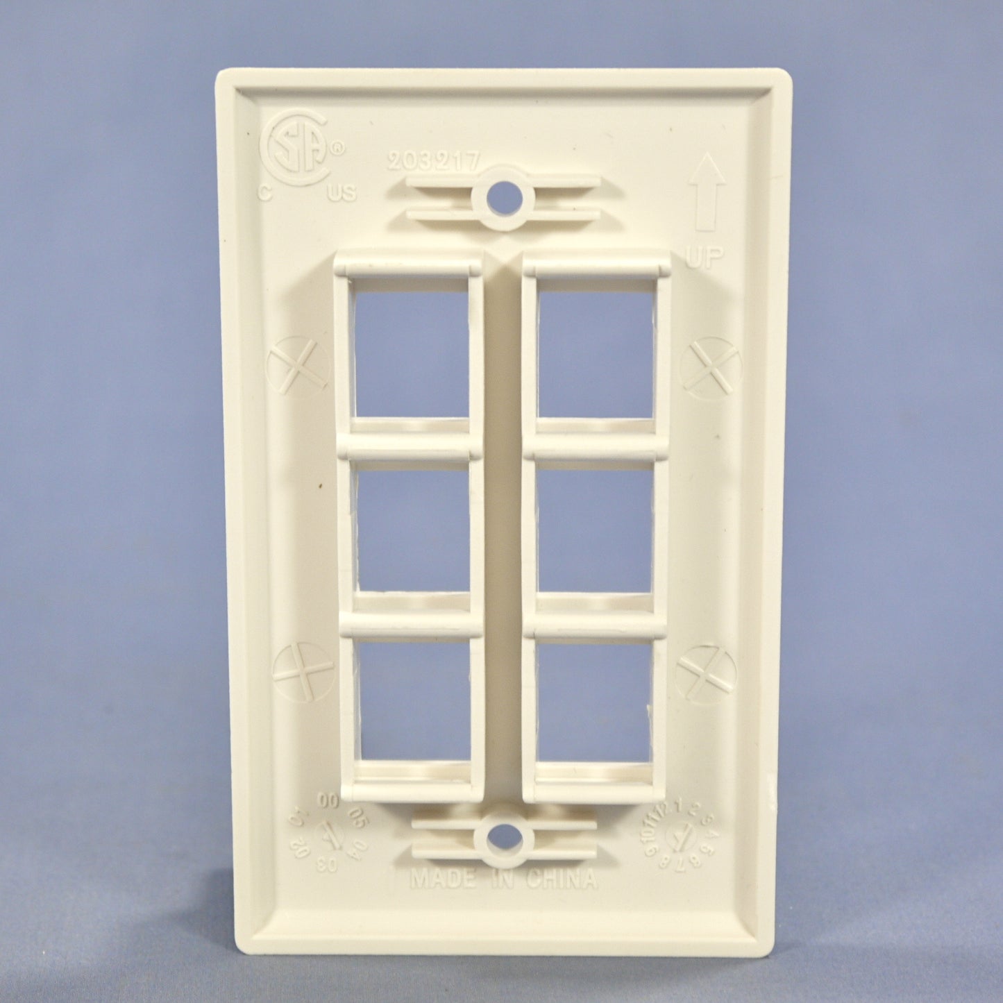 Cooper 5566-5EW White 1-Gang Flush Moduar 6-Port Thermoplastic Nylon Wallplate