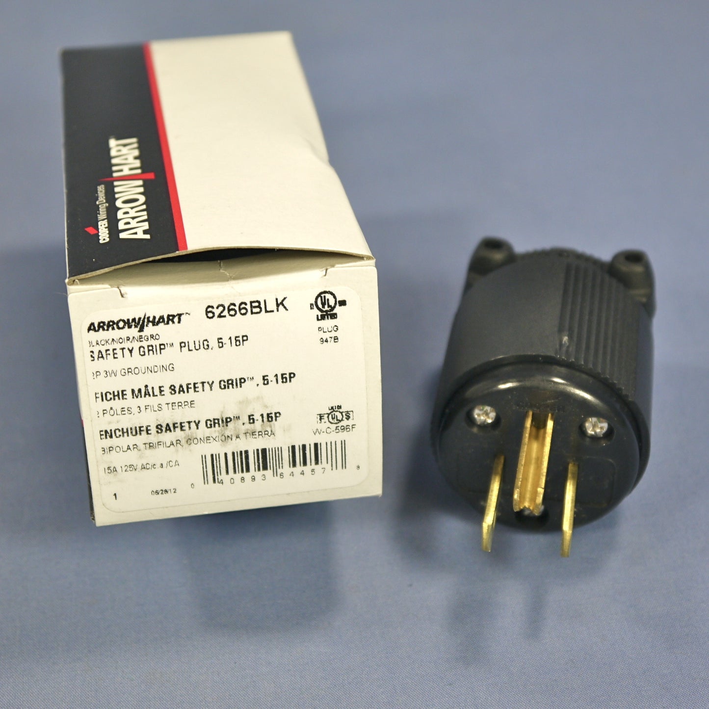 Cooper Studio All-Black Industrial Straight Blade Plug Nema 5-15P 15A 6266BLK