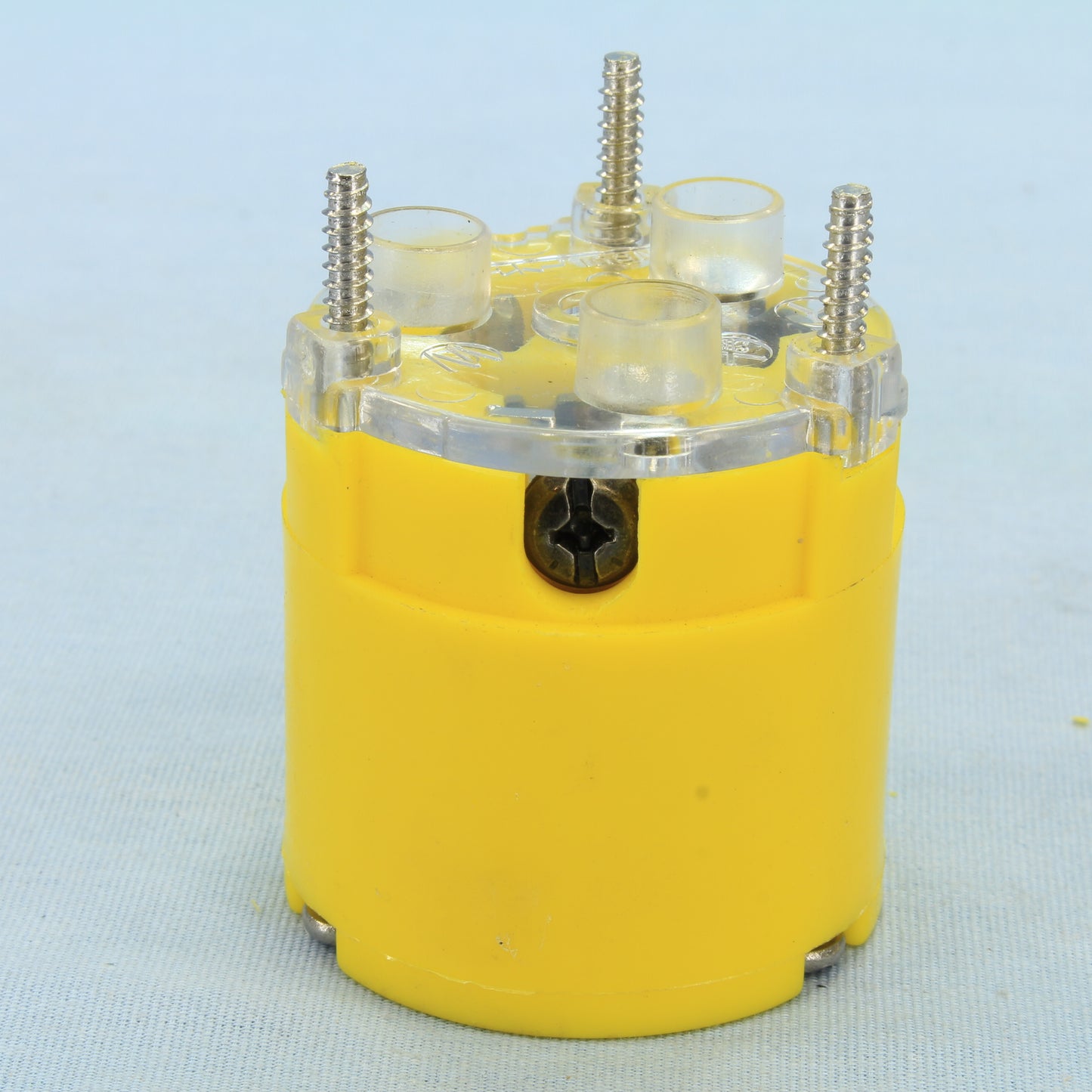 Cooper Yellow Twist Turn Hart-Lock Connector Non-Nema 20A Industrial 7314CY