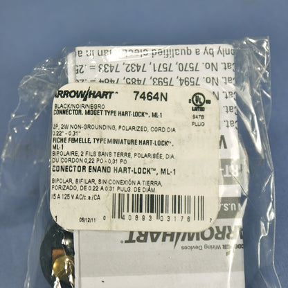 Cooper Hart-Lock ML1 Midget Twist Locking Connector Plug Nema ML1R 15A 125 7464N
