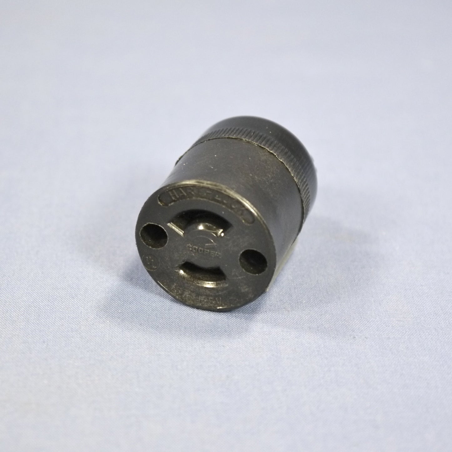 Cooper Hart-Lock ML1 Midget Twist Locking Connector Plug Nema ML1R 15A 125 7464N