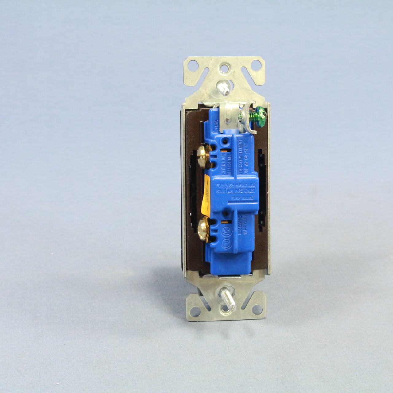 Cooper 7501B Brown Decorator Rocker Light Switch 15A Single Pole 120/277V 10pcs