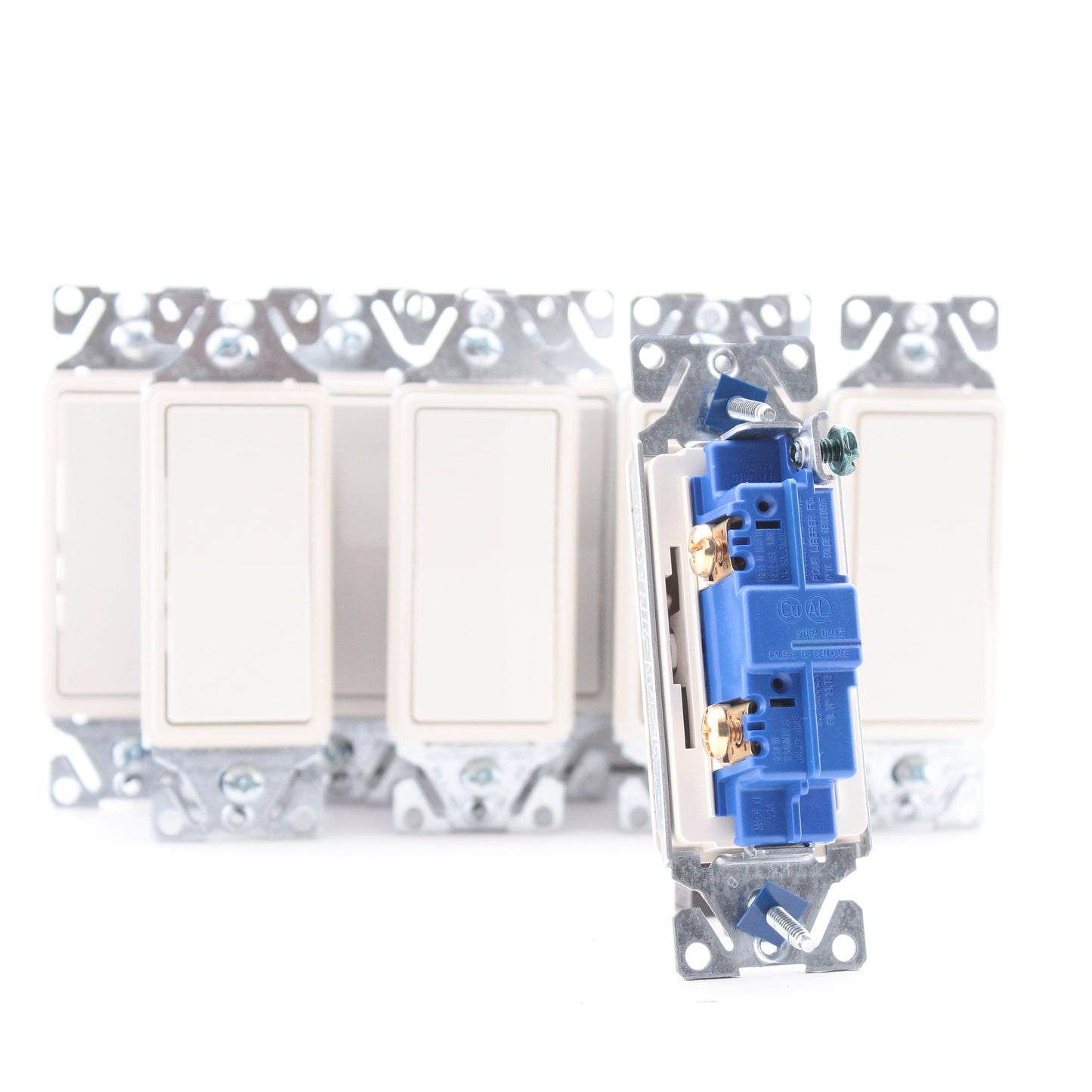 Cooper 7501LA Light Almond 15A Single Pole Decorator Rocker Light Switches 10pcs
