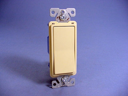 Cooper 4-Way Ivory Residential Decorator Rocker Light Switch Control 15A 7504V