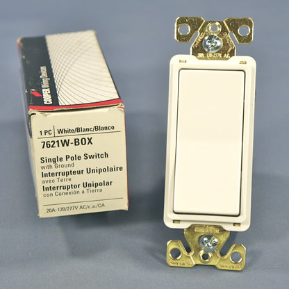 Cooper White Commercial Decorator Rocker Wall Light Switch 20A 120/277V 7621W