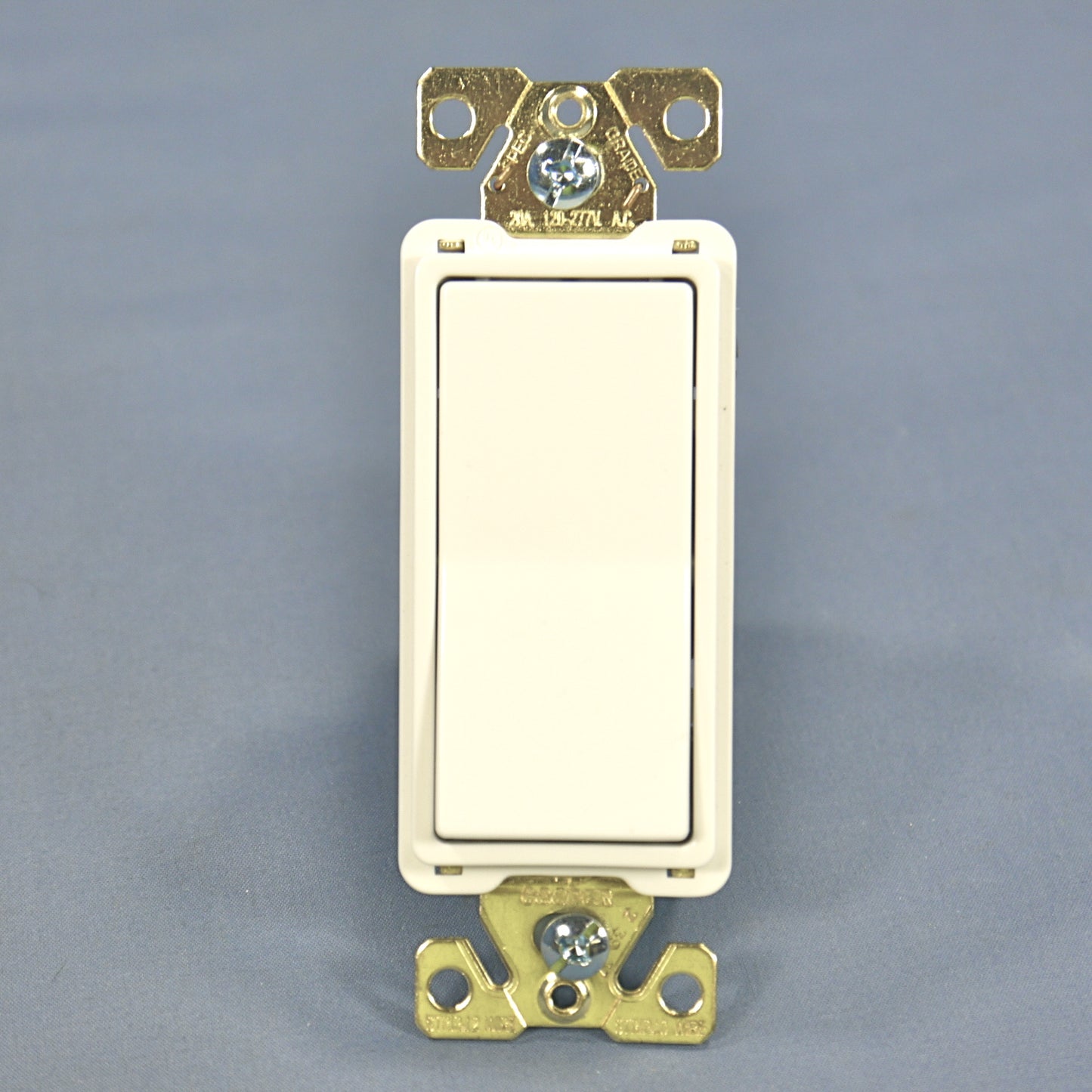Cooper White Commercial Decorator Rocker Wall Light Switch 20A 120/277V 7621W