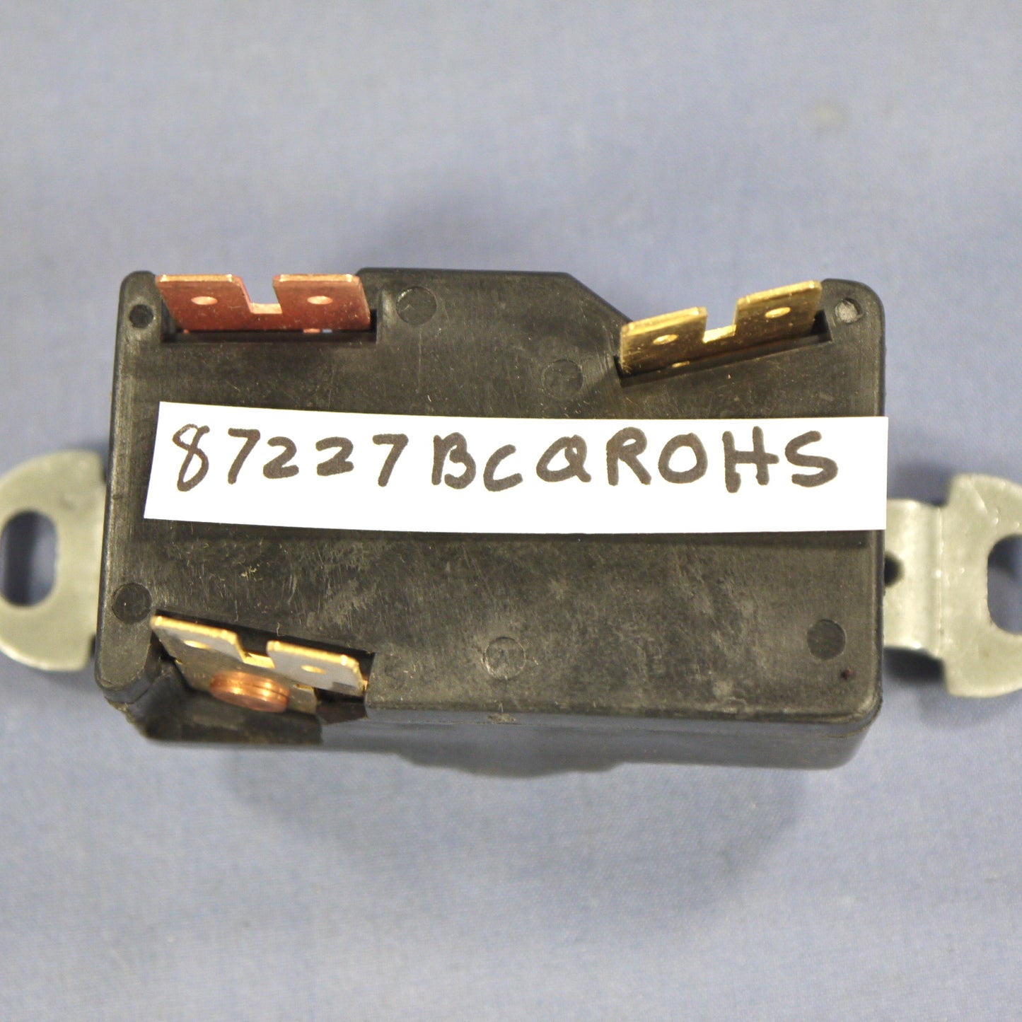 Cooper Non-Nema Quick-Connect Locking Receptacle 10/20A 600/250V 87227BCQROHS