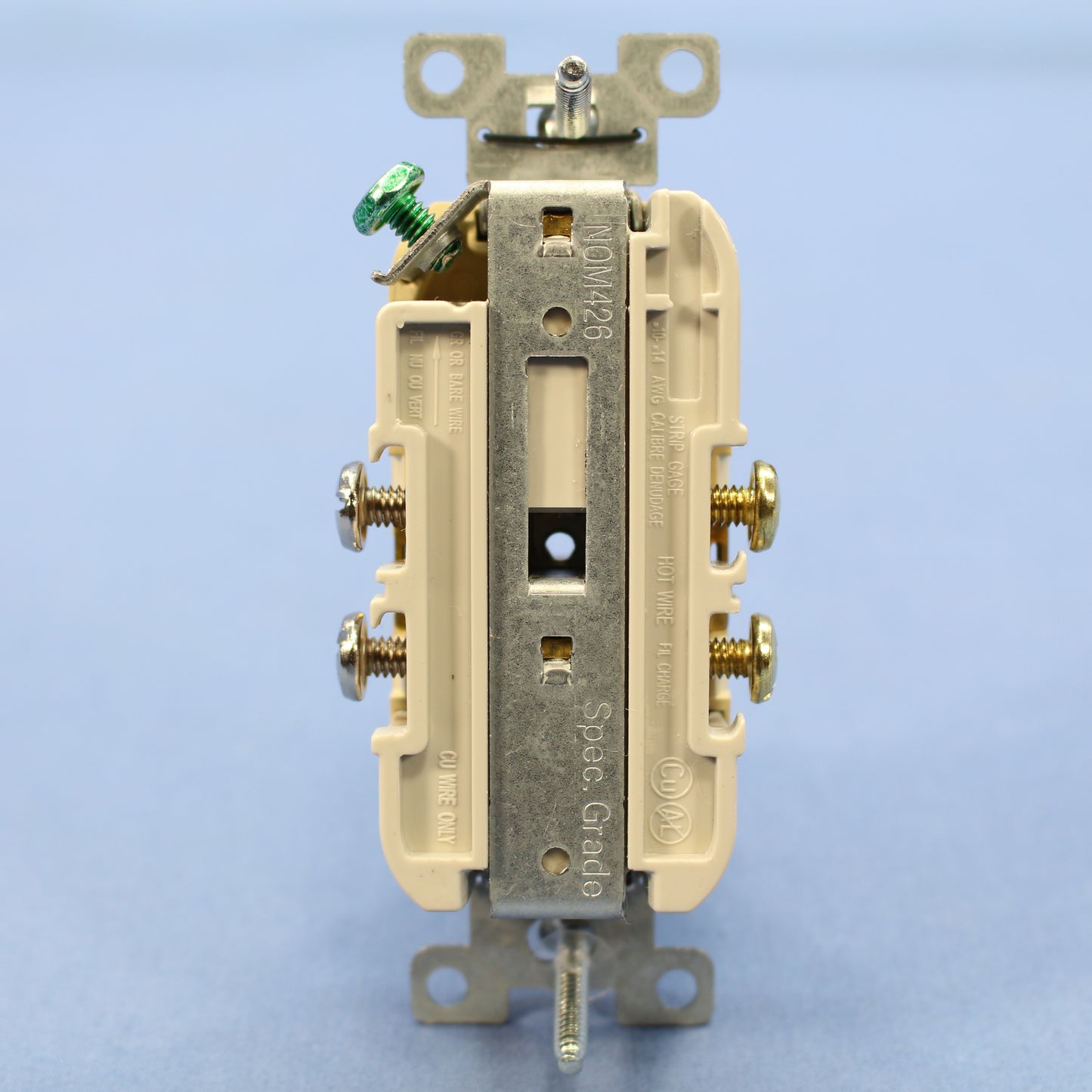 Cooper 877V Ivory 20A Outlet Duplex Receptacle Nema 5-20R 125V Boxed Commercial