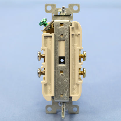 Cooper 877V Ivory 20A Outlet Duplex Receptacle Nema 5-20R 125V Boxed Commercial