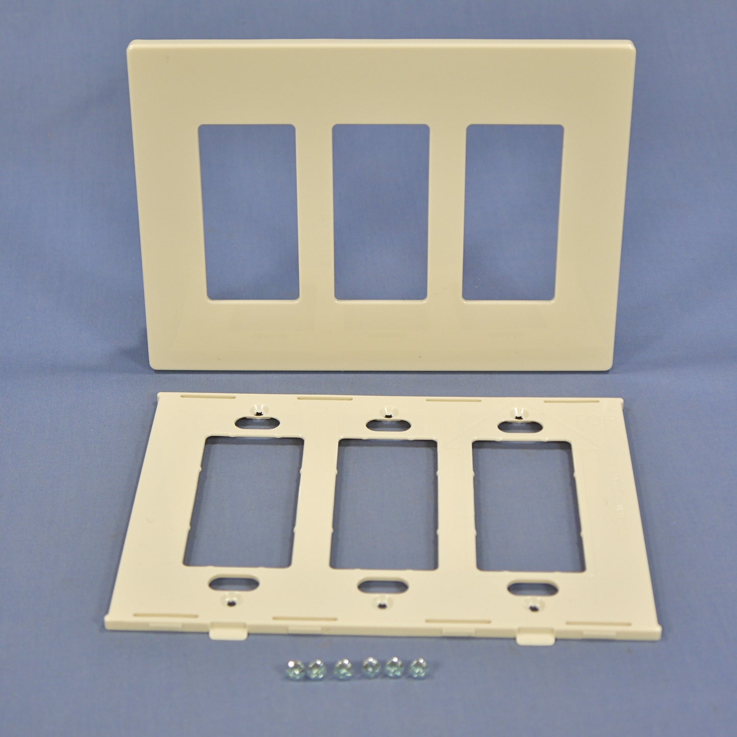 Cooper 9523DS Desert Sand 3-Gang Unbreakable Decorator GFCI GFI Wallplate Cover