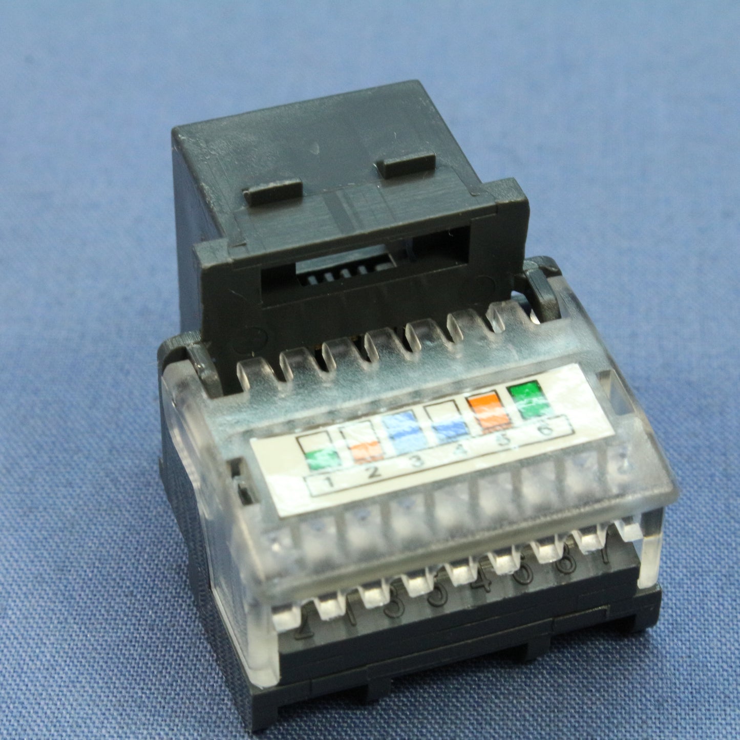 Cooper Aspire Silver Granite Cat3 Snap-In Modular Voice Jack 6-Position 9556SG