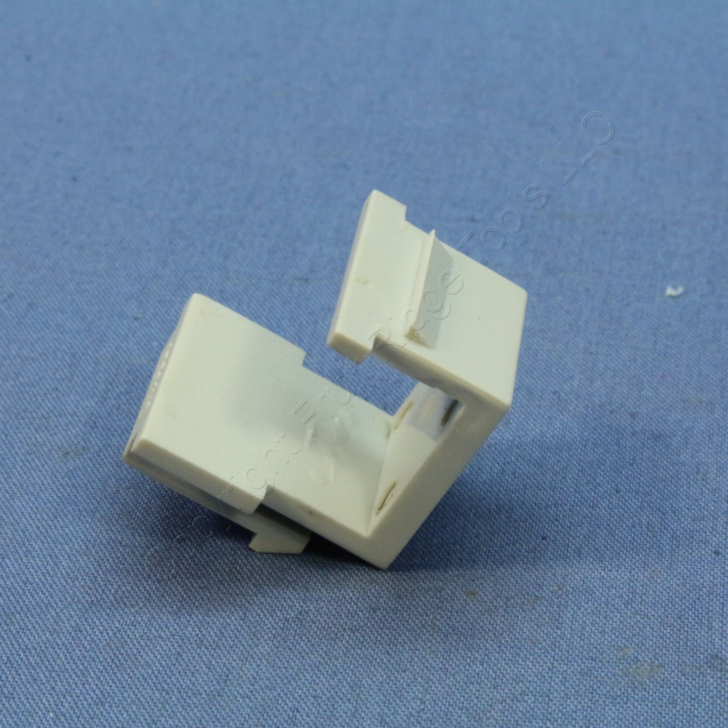 Cooper 9558WS White Satin Pale Gray Blank Insert Data Wallplate Dust Cover 10pcs